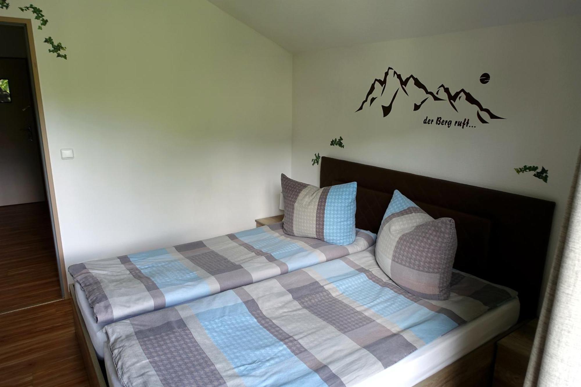 Ferienwohnung Ariane Гарміш-Партенкірхен Екстер'єр фото