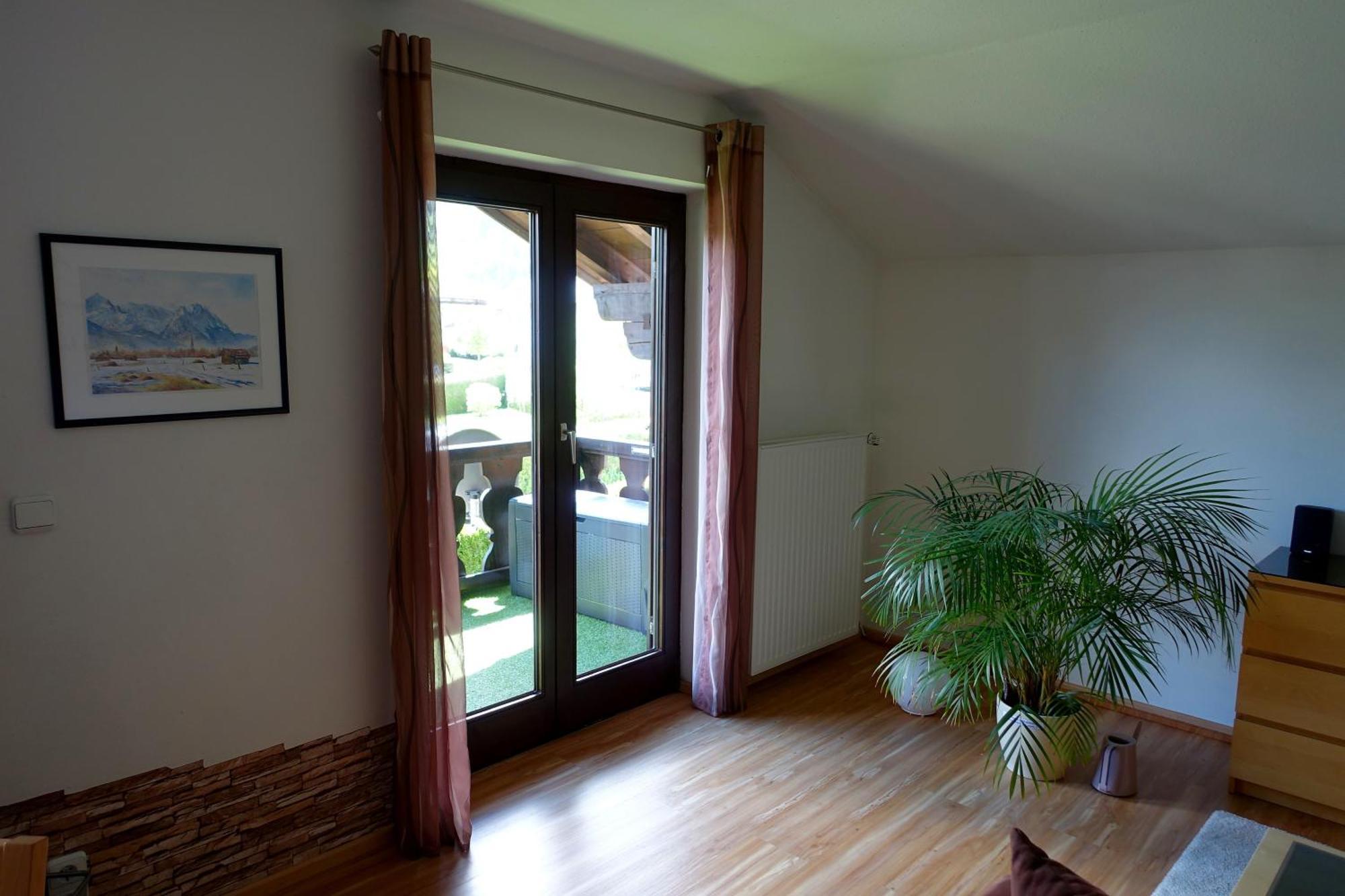 Ferienwohnung Ariane Гарміш-Партенкірхен Екстер'єр фото