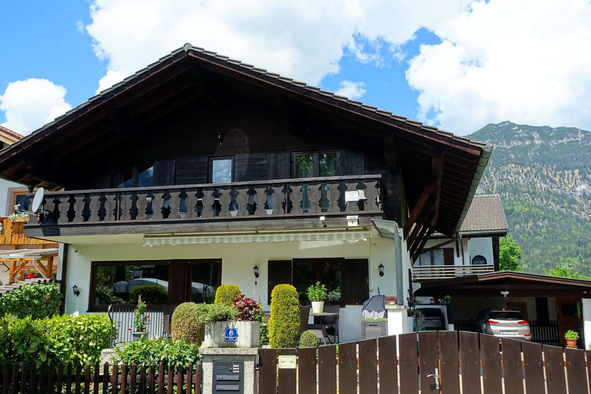 Ferienwohnung Ariane Гарміш-Партенкірхен Екстер'єр фото